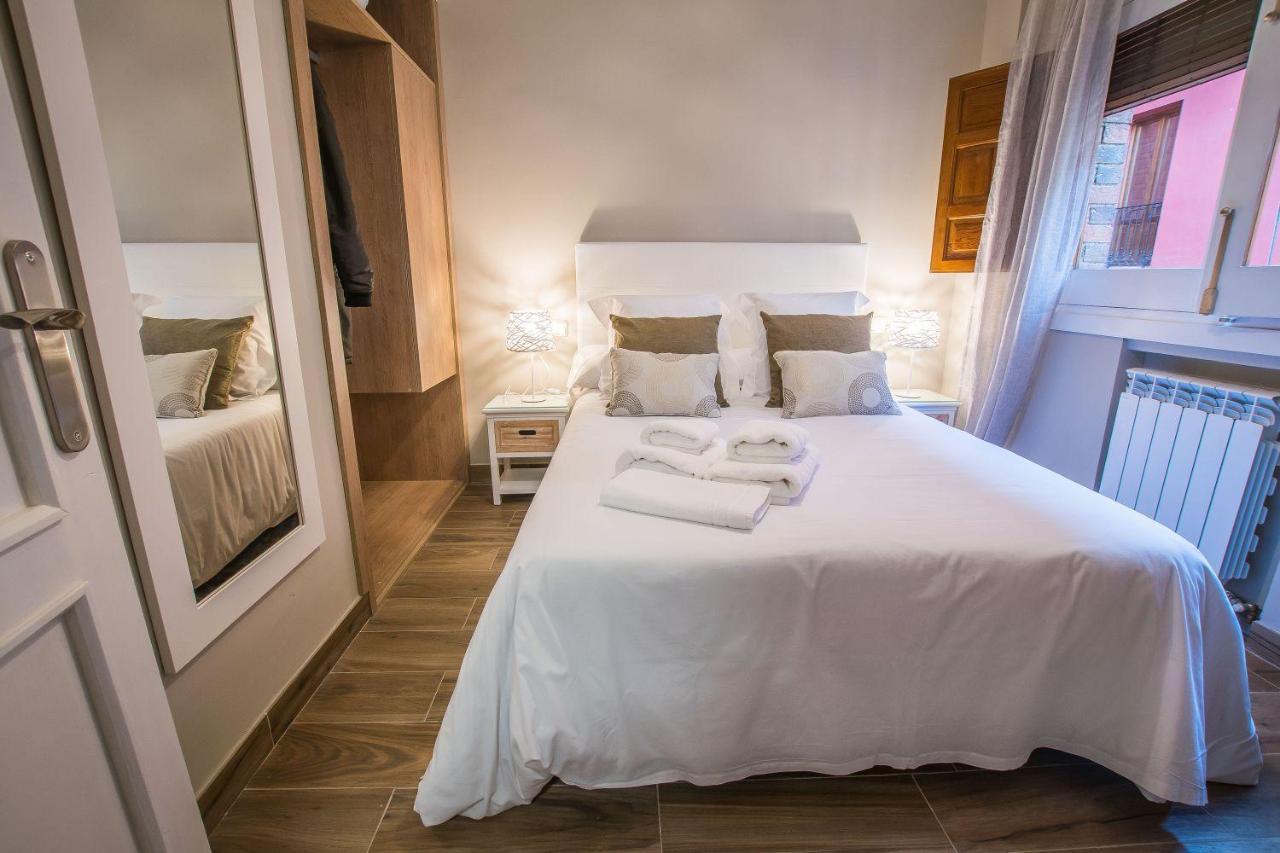 Ibericabeds Plaza Nueva Suite 21 غرناطة المظهر الخارجي الصورة